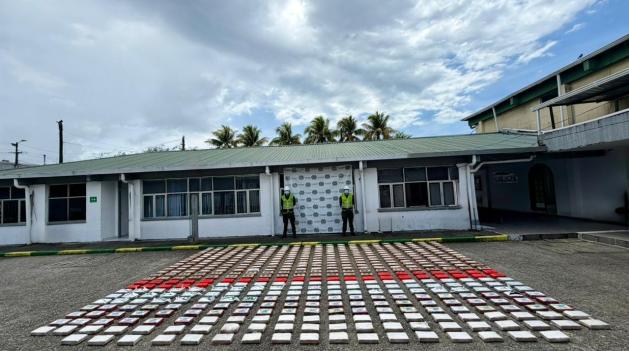 Policía Nacional incautó 500 kilos de cocaína en Buenaventura