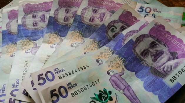 Las disposiciones incluyen gravamen a apuestas en línea, recursos adicionales para 2026, alivios en servicios públicos y apoyos sociales para familias afectadas por las lluvias.