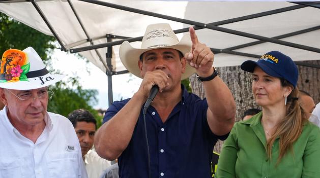 Senador del Centro Democrático Alirio Barrera, jefe de debate de Paloma Valencia, enfrentará investigación por presunto acto sexual violento