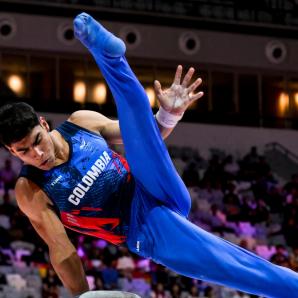 Ángel Barajas gana oro en barras paralelas en la Copa Mundo de Bakú