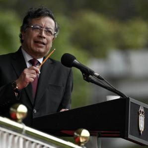 Presidente Petro aclara agenda en Manta: desmiente encuentro con 'Fito'