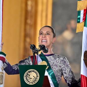 Grito de Independencia de México: Claudia  Sheinbaum exalta a las mujeres y a los migrantes