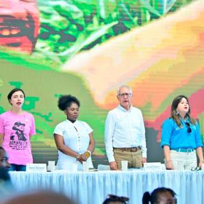 Tumaco: Gobierno entregó ciudadela de 400 viviendas para 2 mil personas