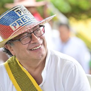 Cumpleaños presidente Petro 65 años: mensaje de líderes