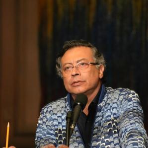 Gobierno pasa a ser dueño de la mitad de la deuda de la Nueva EPS