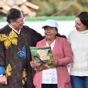 Boyacá: entrega de 2 mil títulos de formalización de tierra a campesinos 