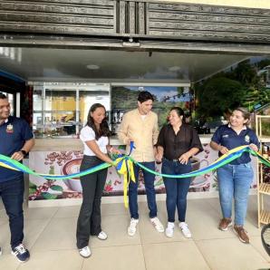 Asomali: emprendimiento café en Íquira, Huila mujeres firmantes de paz 