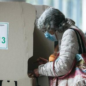 Cómo consultar su puesto de votación para elecciones 2026