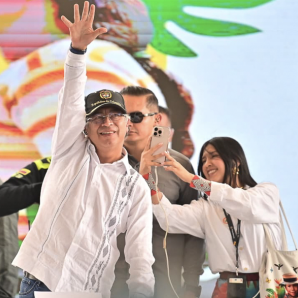Encuesta CELAG 2025: Gustavo Petro mejora su imagen y se consolida como el mejor presidente colombiano