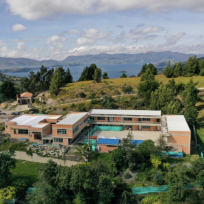 Cali avanza fortalecimiento colegios públicos  Cali avanza fortalecimiento colegios públicos