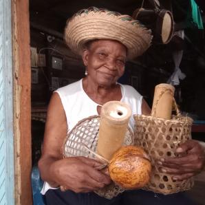 Mujeres emprendedoras de Tumaco transforman la tradición en arte y sustento