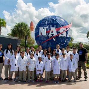 El Grupo de Investigación Biológica Anadromus del colegio Filipense de Pasto participará en la FILBo 2026 para presentar ‘El mundo invisible’.