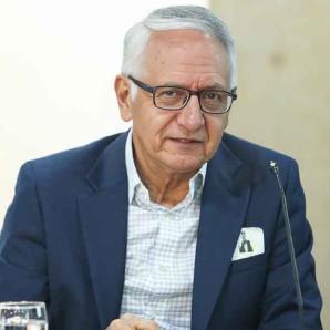 Ministro de Salud denuncia presunto desvío de recursos en AsmetSalud por fallos judiciales en Antioquia