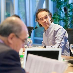 Suplantar al presidente es un delito: Petro sobre viaje de alcaldes a EE.UU