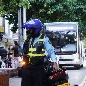 Pico y placa en Medellín Valle de Aburrá Hoy : del 24 al 27 de marzo de 2026
