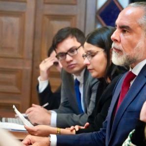 Gobierno revisa seguridad de candidatos presidenciales