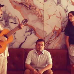 “Sin dólares en Medellín”, Las Deseo