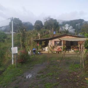 La luz llegó a El Calvario, Meta 26 familias rurales tienen energía eléctrica por primera vez