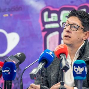 MinEducación alerta fallas en el PAE pese a más recursos