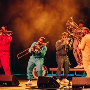 Papayebrass culmina exitosa gira europea