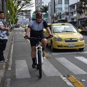 Pico y placa Eje Cafetero HOY 9 al 12 diciembre 2025