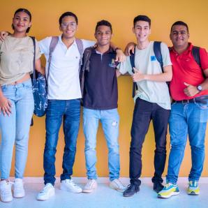 El plan del Gobierno prioriza inversión pública, garantiza sostenibilidad de cupos y busca ampliar el acceso en regiones con baja cobertura académica en el país. 