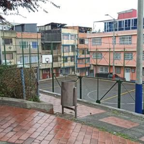  Bogotá: Habitantes de Cerros Orientales protestan por falta de servicios