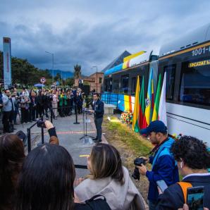 Regiotram de Occidente: primer vagón en Gobernación Cundinamarca 