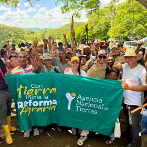 Zarzal: Comunidades reciben 536 hectáreas para impulsar proyectos agrícolas