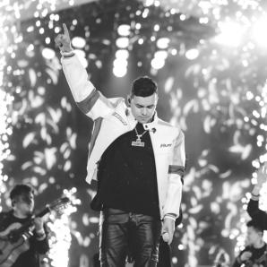 El amor por el campo, el trabajo constante y las plazas de mercado: lecciones que dejó Yeison Jiménez