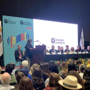 Laura Restrepo inauguró la Feria del Libro de Monterrey con un llamado contra el genocidio en Gaza y la crisis ambiental