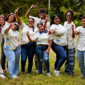 Jóvenes en Sierra Nevada. / Foto: MinEducación.