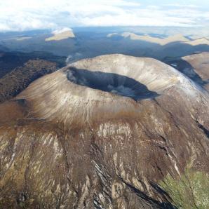 Volcán Puracé se mantiene en alerta naranja
