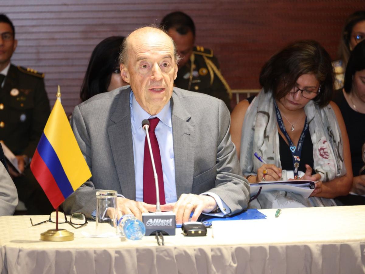 Álvaro leyva: El País revela presunto plan de Álvaro Leyva para derrocar al presidente Petro con apoyo internacional