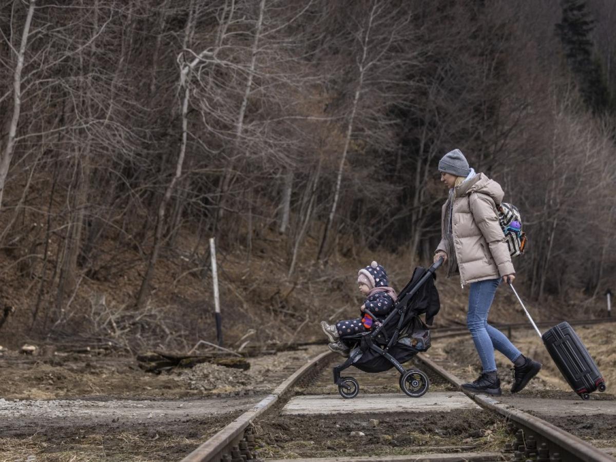 Van más de 1,2 millones de refugiados ucranianos por la invasión de Rusia