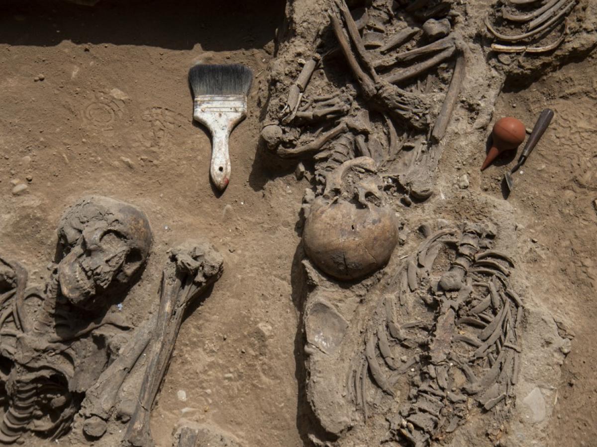 Cementerio colonial hallado en Perú 