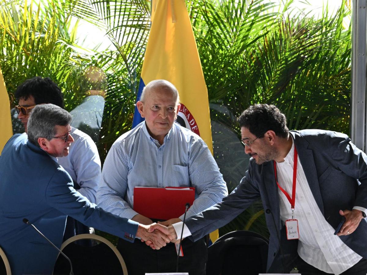   Diálogos de paz con el Eln se retomarán enero de 2025