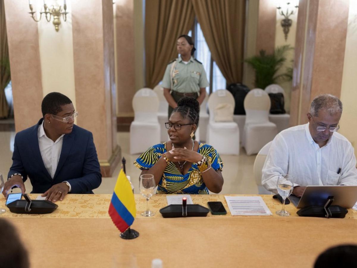 Francia Márquez pide dejar de considerar a Cuba promotor del terrorismo