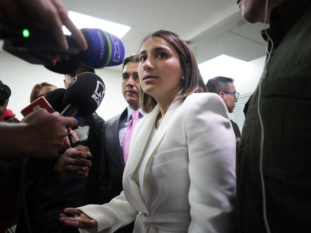 Laura Sarabia en la Fiscalía: “No ordené ningún polígrafo”