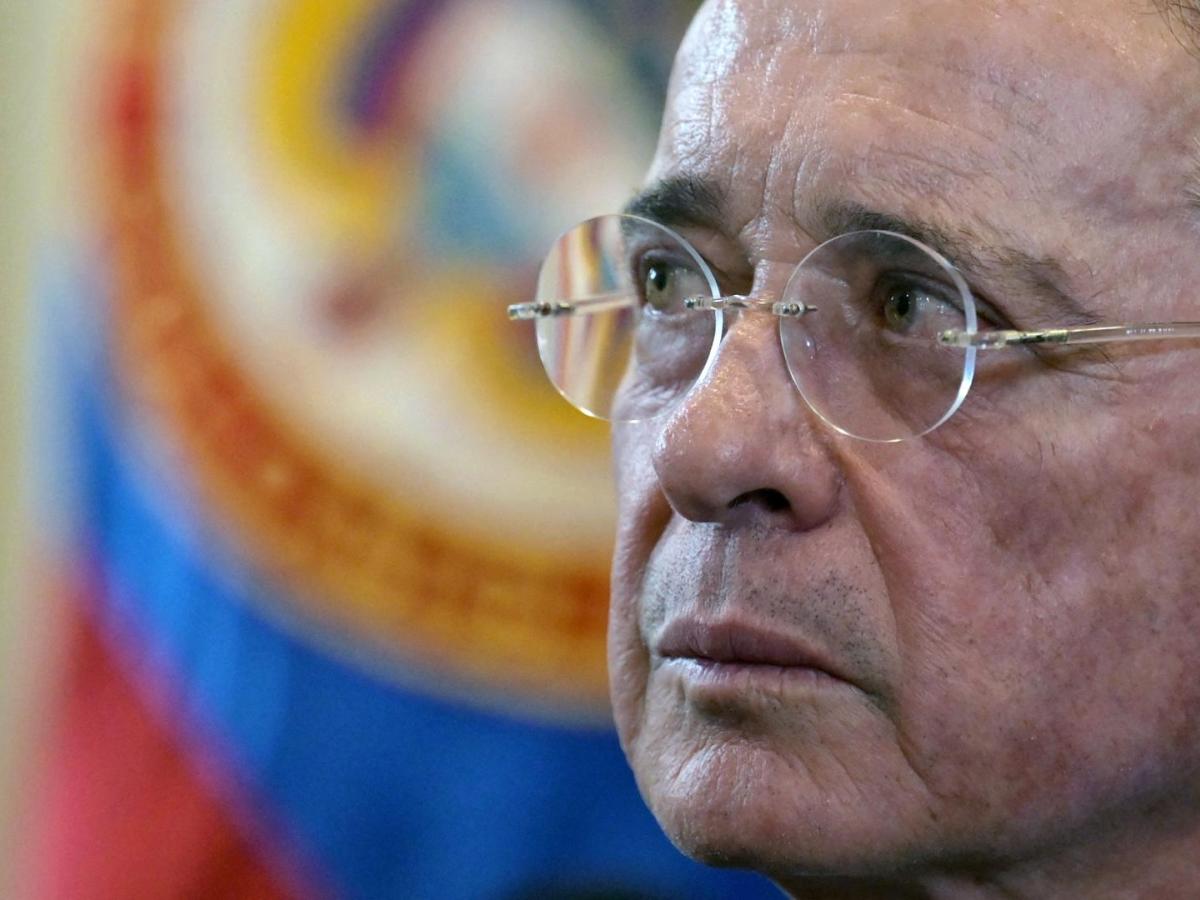 Juicio contra Uribe EN VIVO: 21 de mayo por Radio Nacional