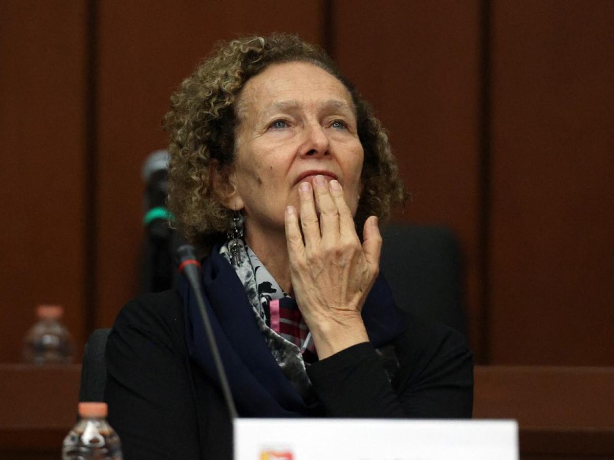 Esto dijo Vera Grabe, jefa de la delegación del Gobierno, en el Comité Nacional de Participación