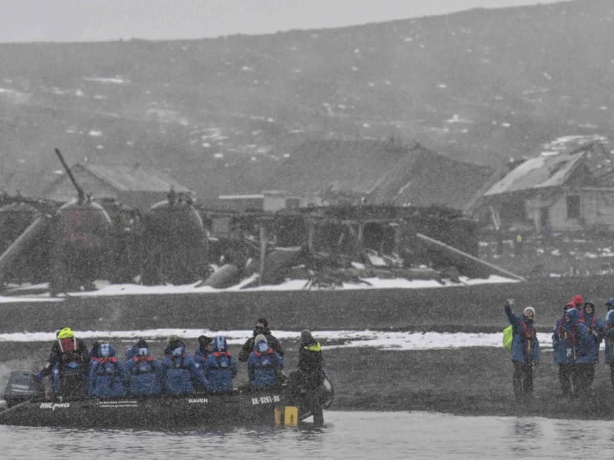 Expedición Antártida buque ARC Simón Bolívar 2024: contaminación 