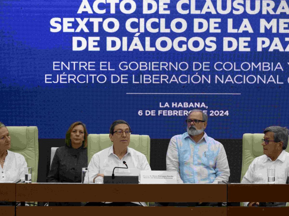 Suspensión diálogos de paz Eln: Delegación