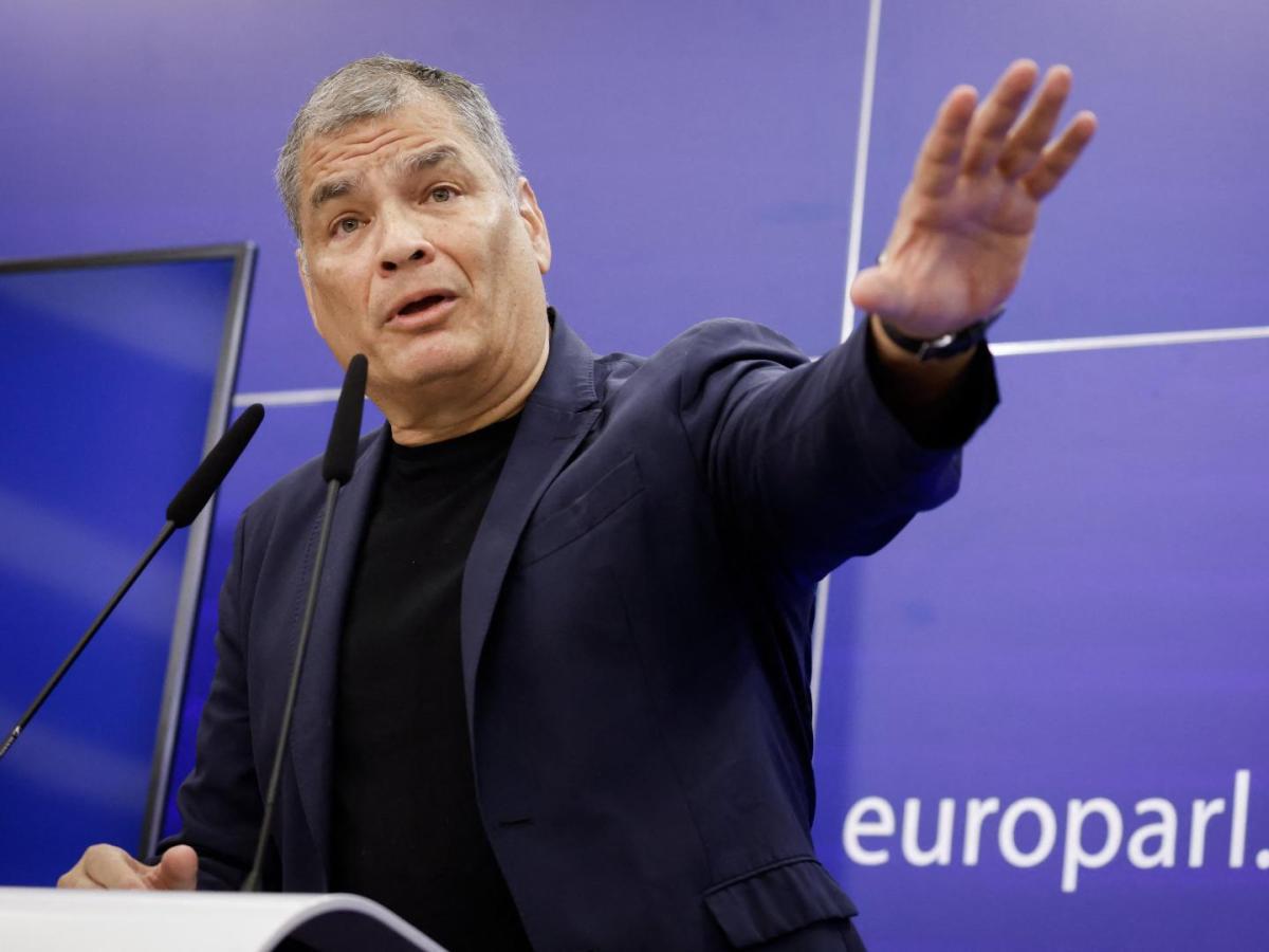 Rafael Correa: pide intervención a Gustavo Petro 