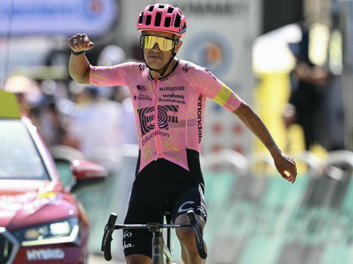 El ecuatoriano Richard Carapaz ganó la etapa 17 del Tour de Francia