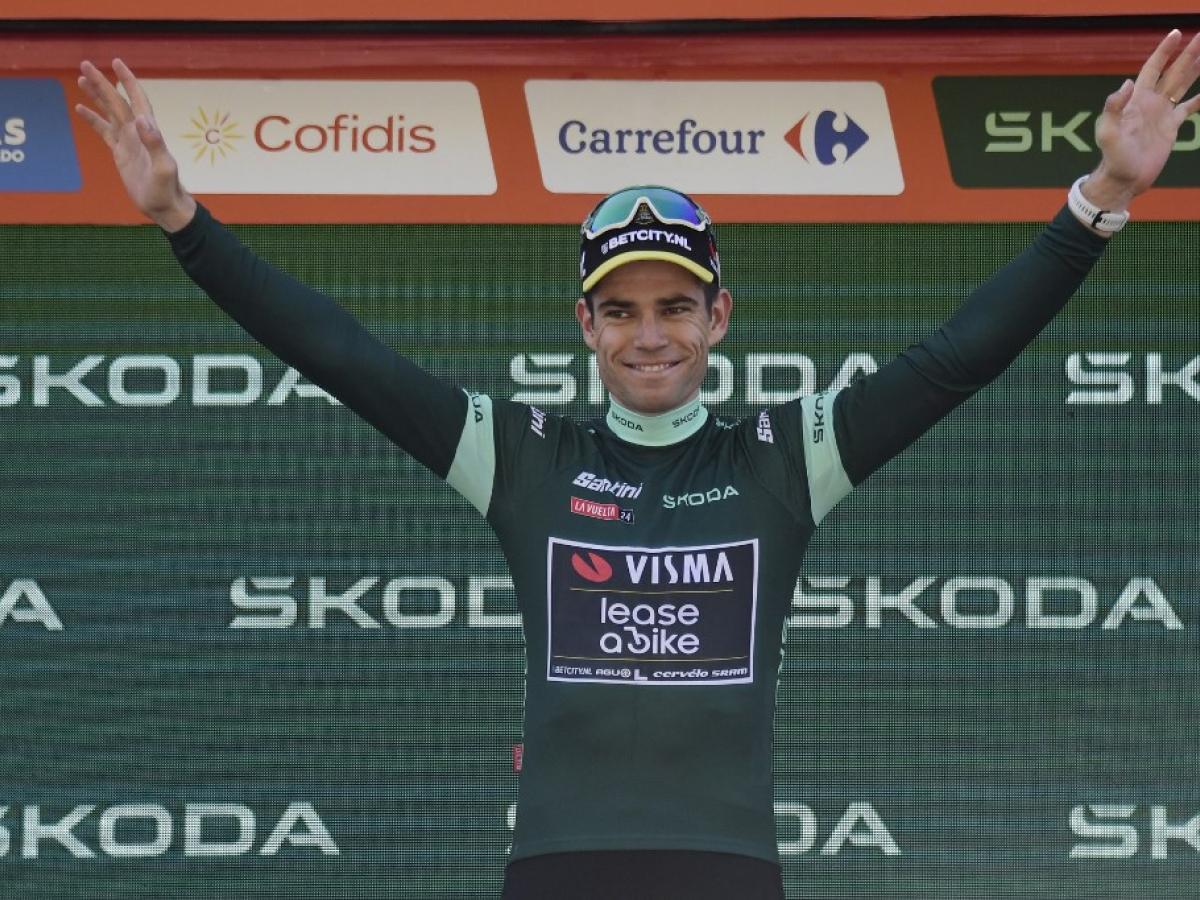 Van Aert gana de nuevo al esprint en la Vuelta, O'Connor sin apuros