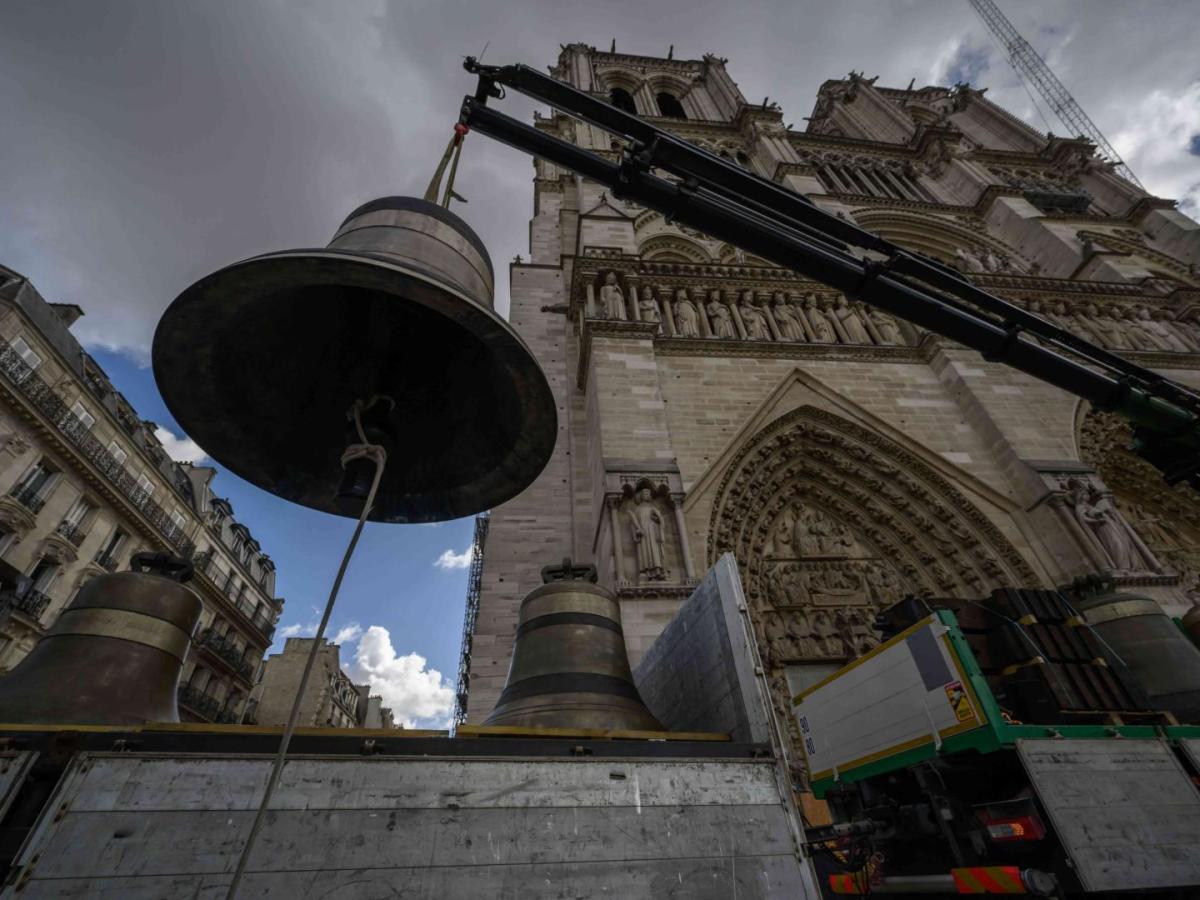 Recuperación ocho campanas catedral Notre Dame