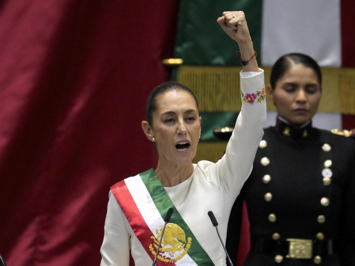 Claudia Sheinbaum asume como primera presidenta de México