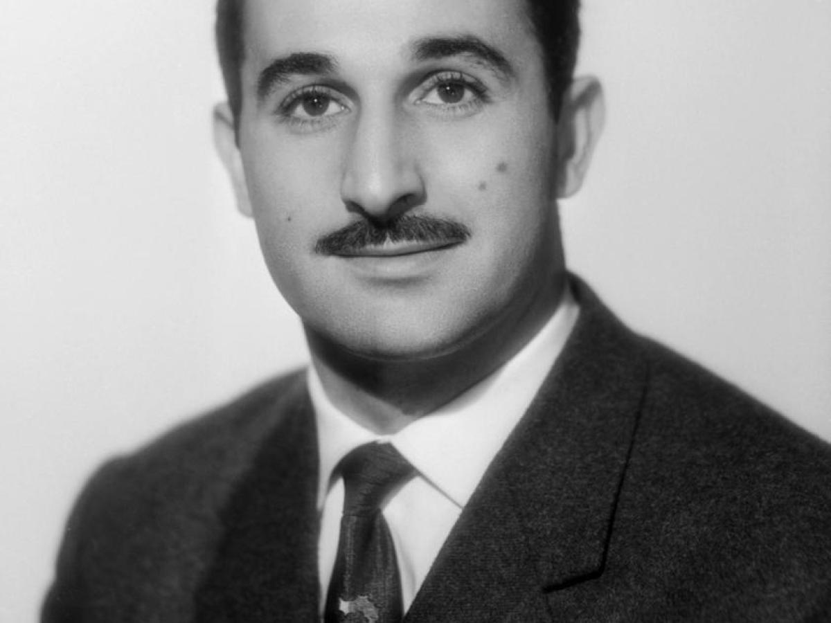 Rachid Makhloufi exfutbolista argelino.