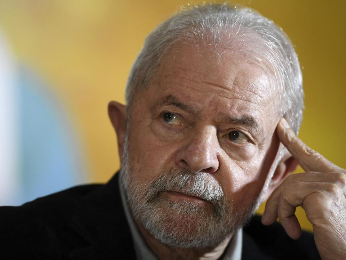 Presidente de Brasil Lula, operado de emergencia 